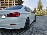 BMW 528-8