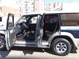 Mitsubishi Pajero-3