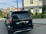 Toyota Land Cruiser Prado-5