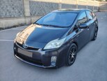 Toyota Prius-5