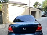 Nissan Sunny-2