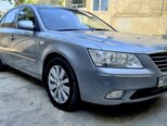 Hyundai Sonata-4