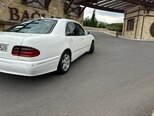 Mercedes E 220-7