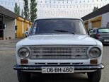 LADA (VAZ) 21011-1