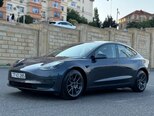 Tesla Model 3-5
