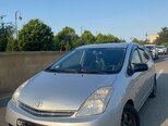 Toyota Prius-4