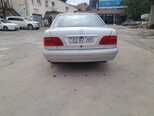 Mercedes E 220-4