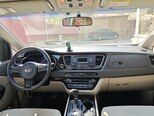 Kia Carnival-5