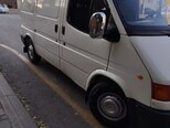 Ford Transit-4