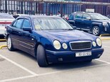 Mercedes E 200-3