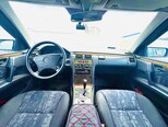 Mercedes E 200-12