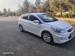 Hyundai Accent-4