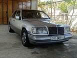 Mercedes 220 E-6