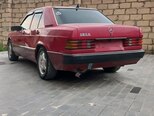 Mercedes 190-2