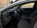 Hyundai Elantra-10