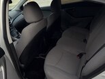 Hyundai Elantra-12