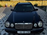 Mercedes E 200-4