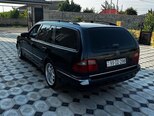 Mercedes E 200-8