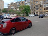 Toyota Prius-2