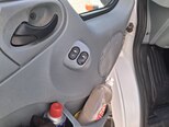 Ford Transit-10