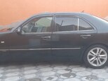 Mercedes E 280-5