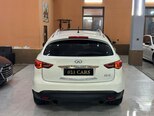 Infiniti FX35-3