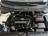 Hyundai Accent-12