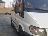 Ford Transit-10