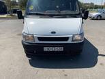 Ford Transit-12