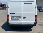 Ford Transit-13