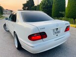 Mercedes E 320-15