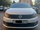 Volkswagen Polo-1