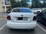 Volkswagen Polo-6