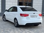 Kia Cerato-8