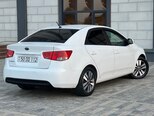 Kia Cerato-6