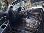 Kia Rio-5