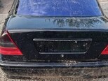 Mercedes C 200-11