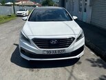 Hyundai Sonata-1