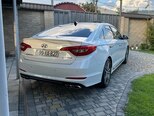 Hyundai Sonata-5