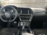 Hyundai Sonata-8