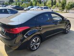 Hyundai Elantra-11
