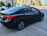 Hyundai Elantra-8