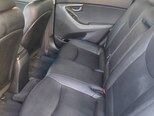 Hyundai Elantra-7