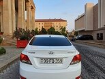 Hyundai Accent-3