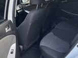 Hyundai Accent-11