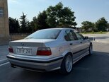 BMW 320-5