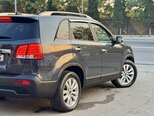 Kia Sorento-9