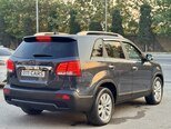 Kia Sorento-8