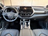 Toyota Highlander-13