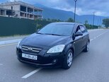 Kia Ceed-12